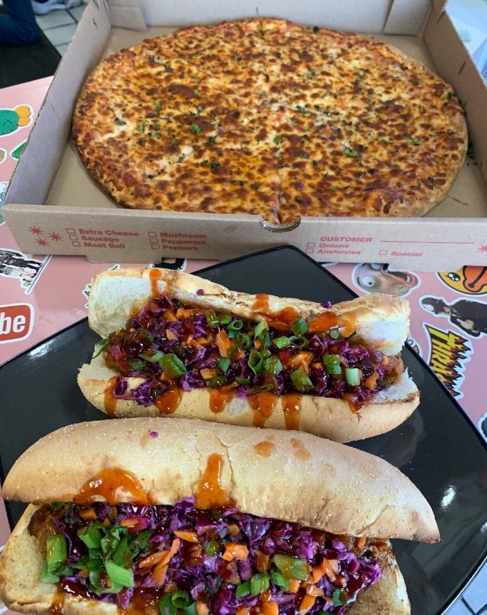 Nick's signature XL Cheese Pizza with Phat Pork